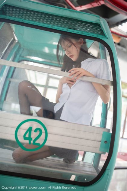 亚洲青草依衣