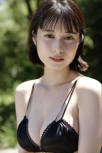 日本大屁股大奶