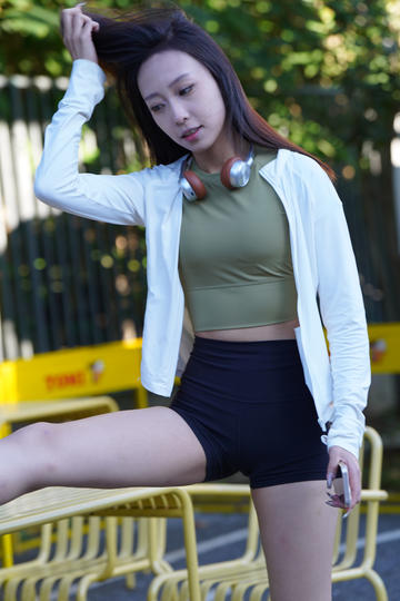 欧美亚洲国产日韩制服一区
